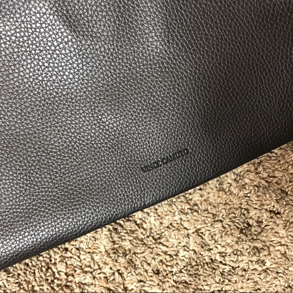 ⚫️ Vince Camuto Luck Black Vegan Leather Tote ⚫️ - Picture 4 of 5
